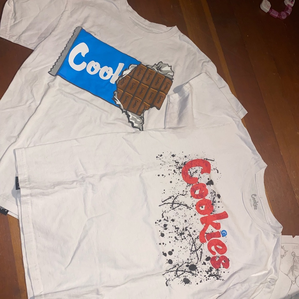 3 cookies shirts medium